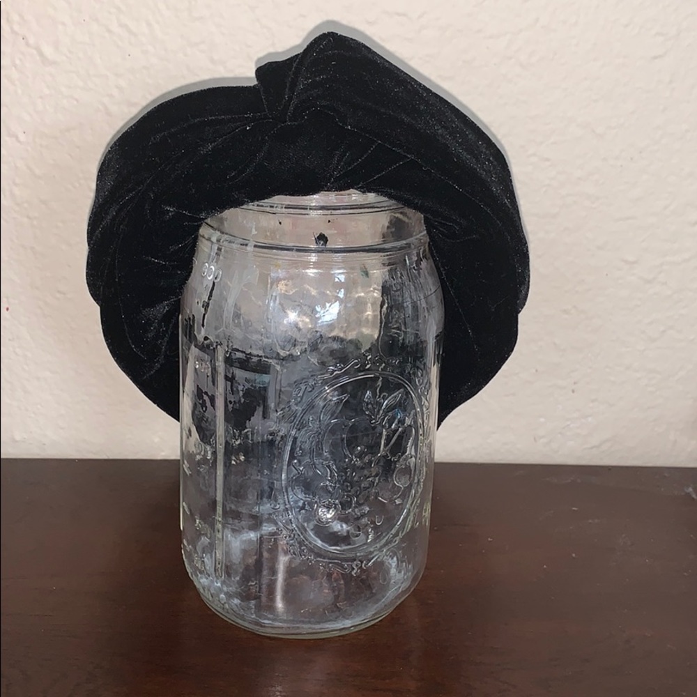 Black Velvet headband